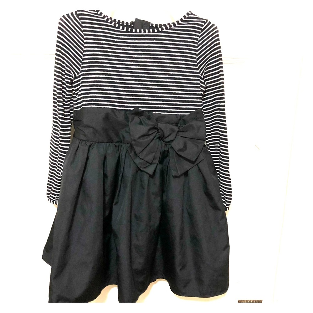 ✨4 for $20 Sale✨Girls 4t dress